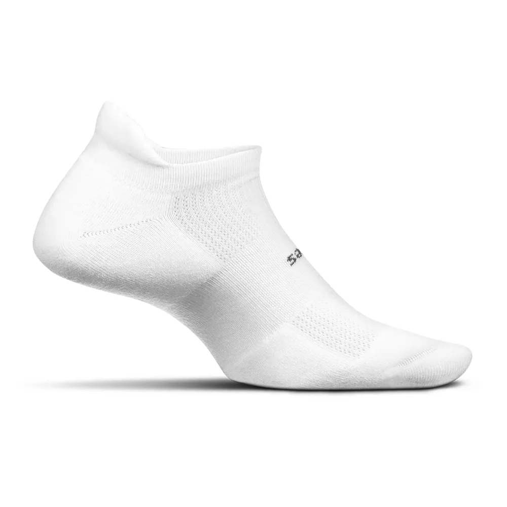 Feetures High Performance Cushion No-Show Tab Socks